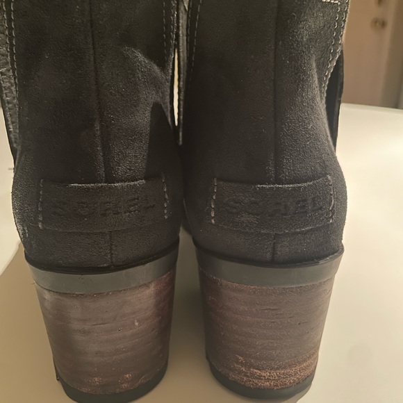 Sorel Black Ankle Boots - Picture 5 of 9
